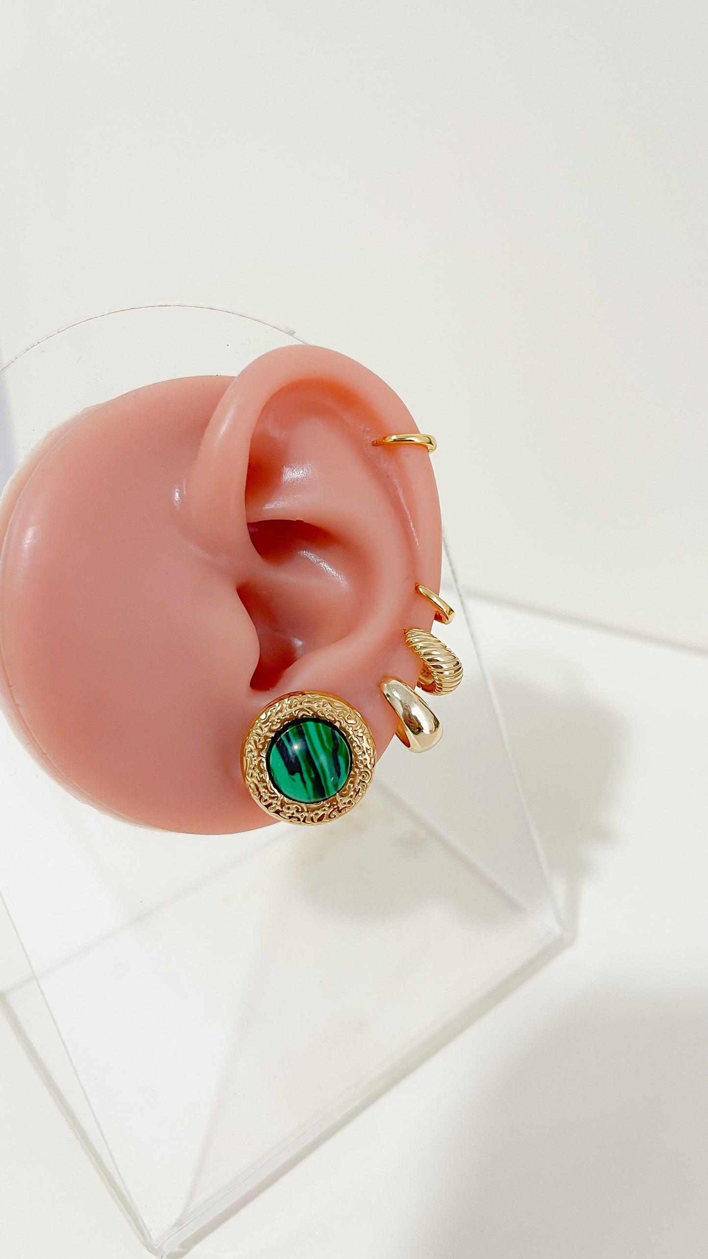 Aretes Tara
