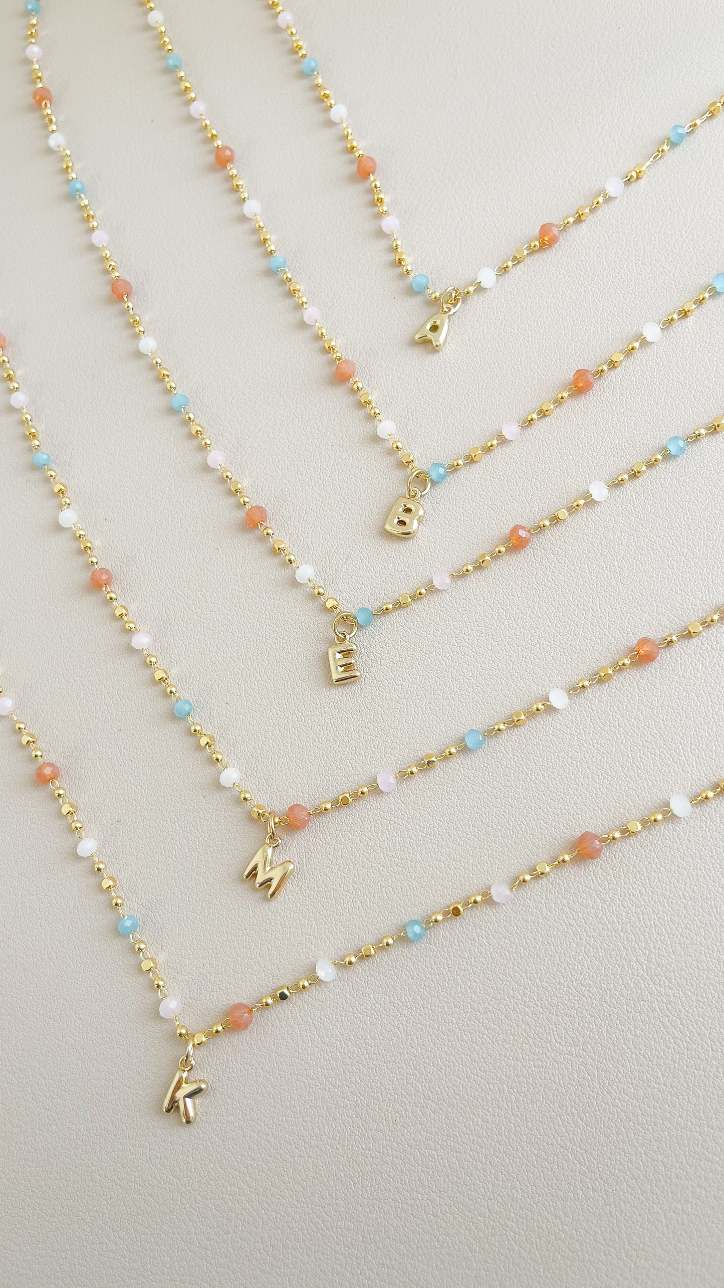 Collar cristales inicial mini