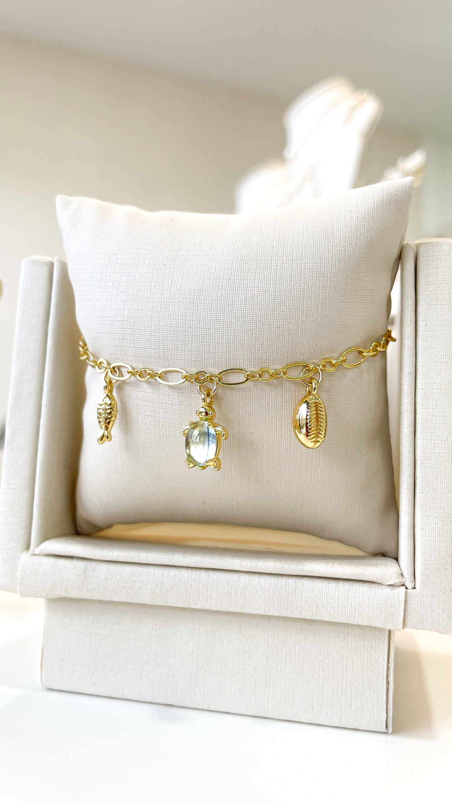 Charms Bracelet Isla