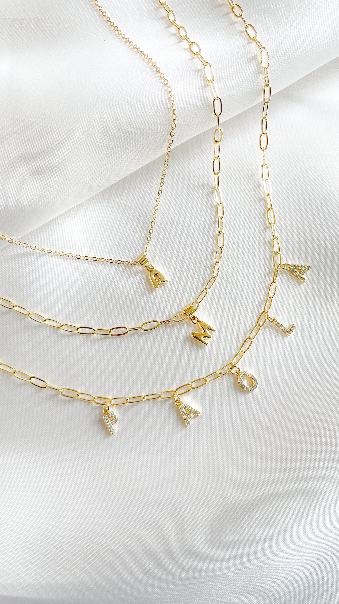 Collar mini Bubble inicial