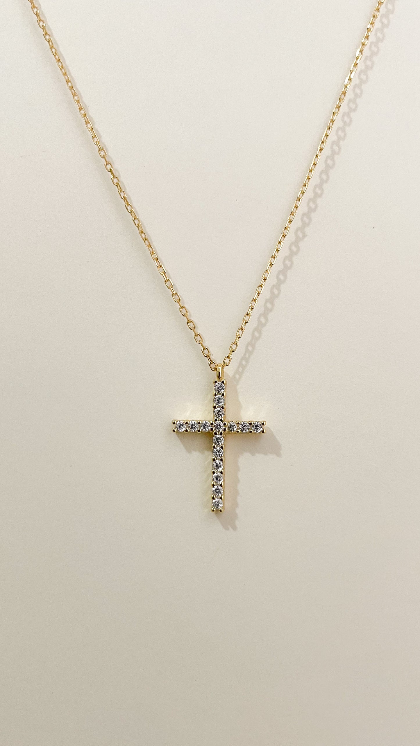 Collar Cruz L