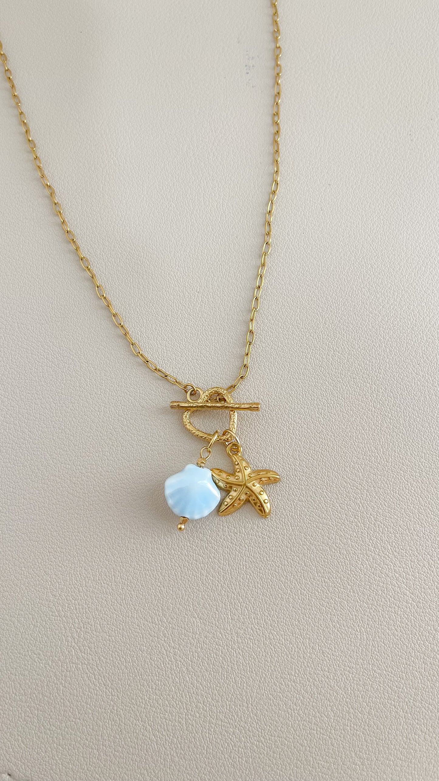Collar Merlín