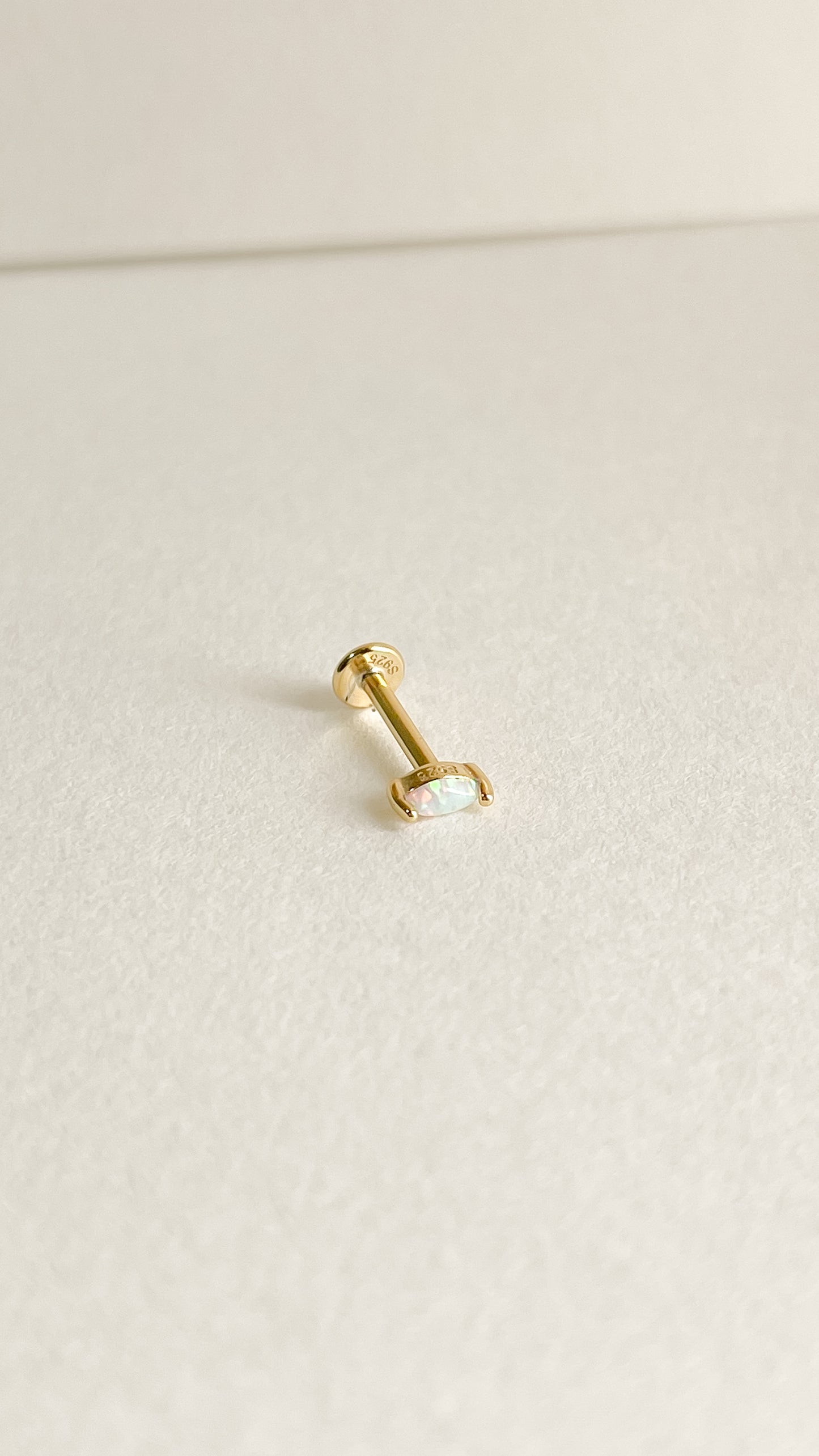 Piercing Alya