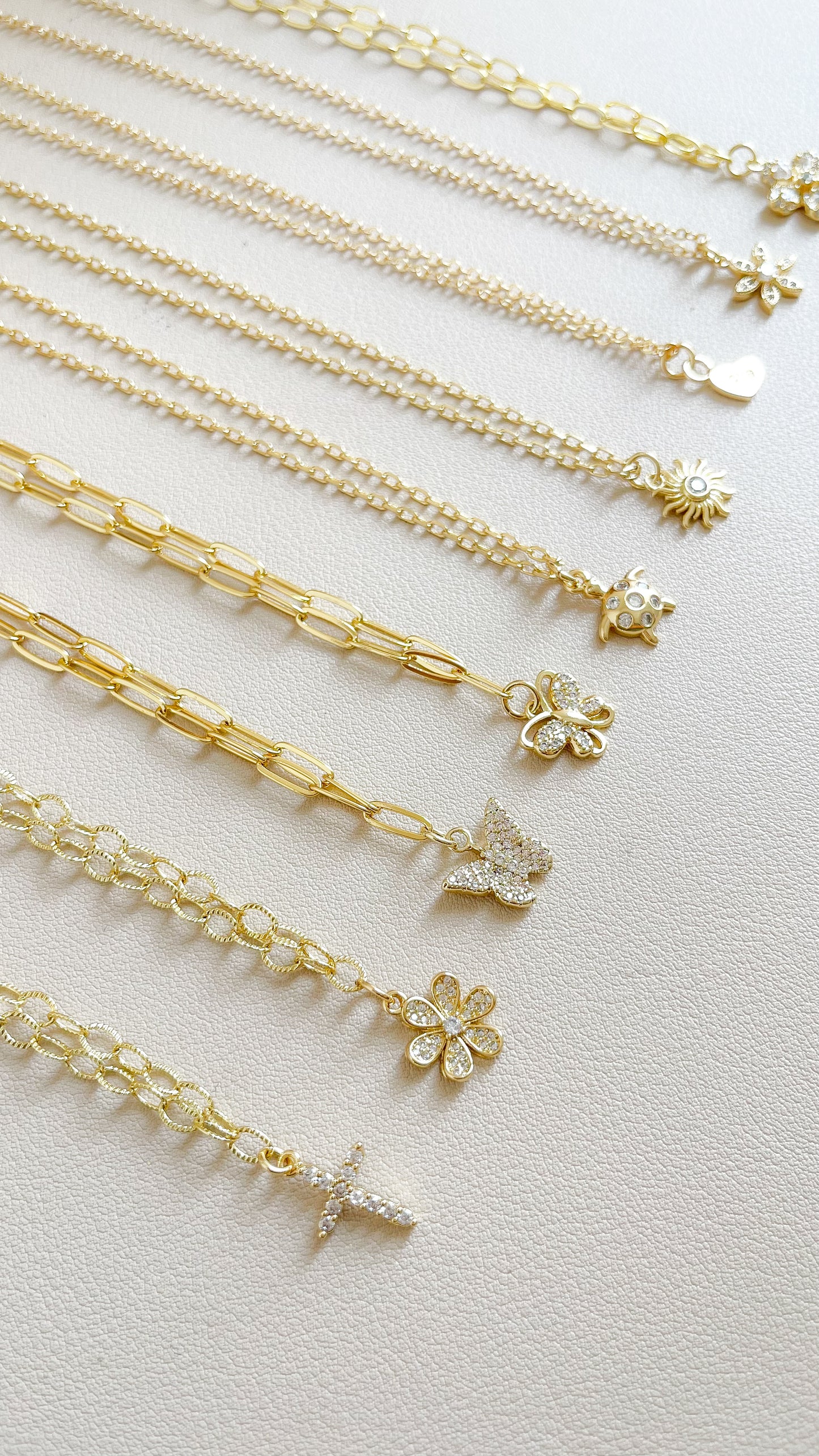 Collares Minimalistas