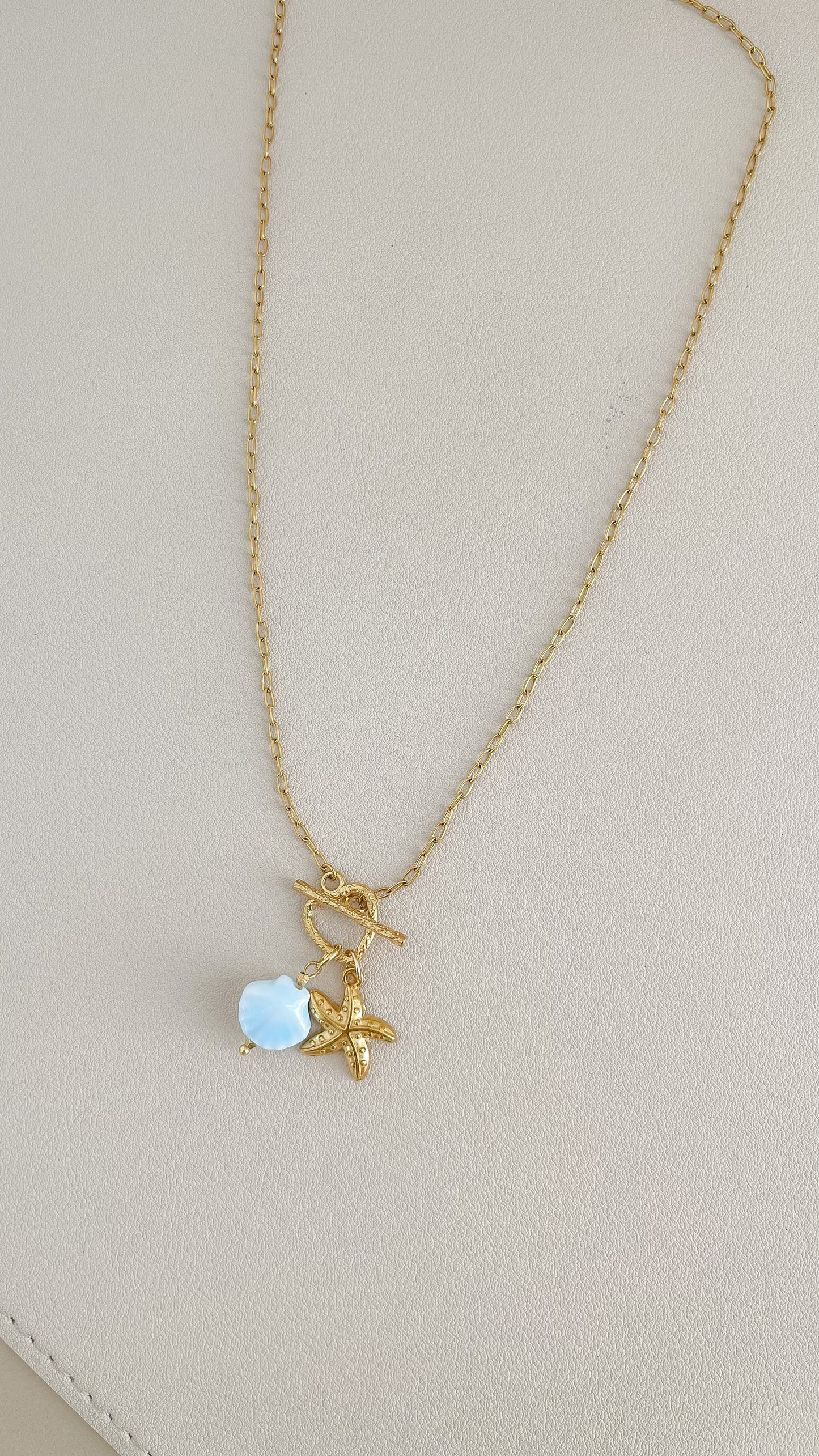 Collar Merlín