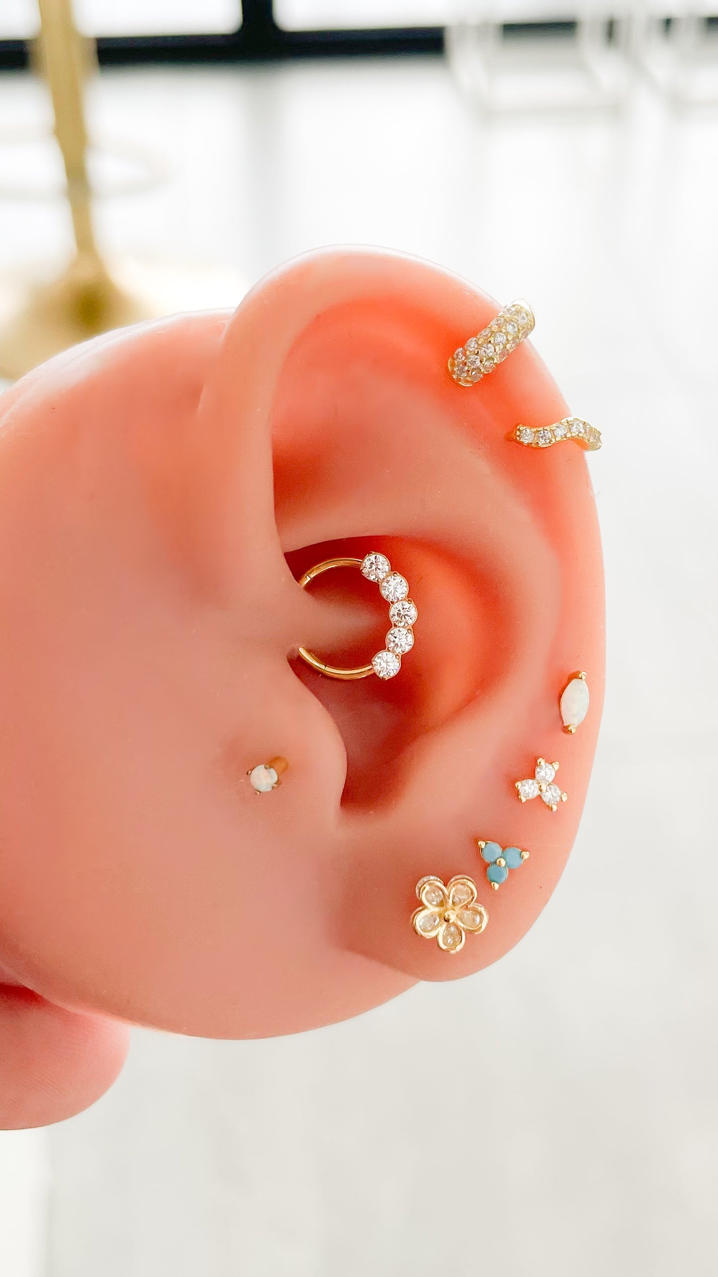 Piercing flor & cristal