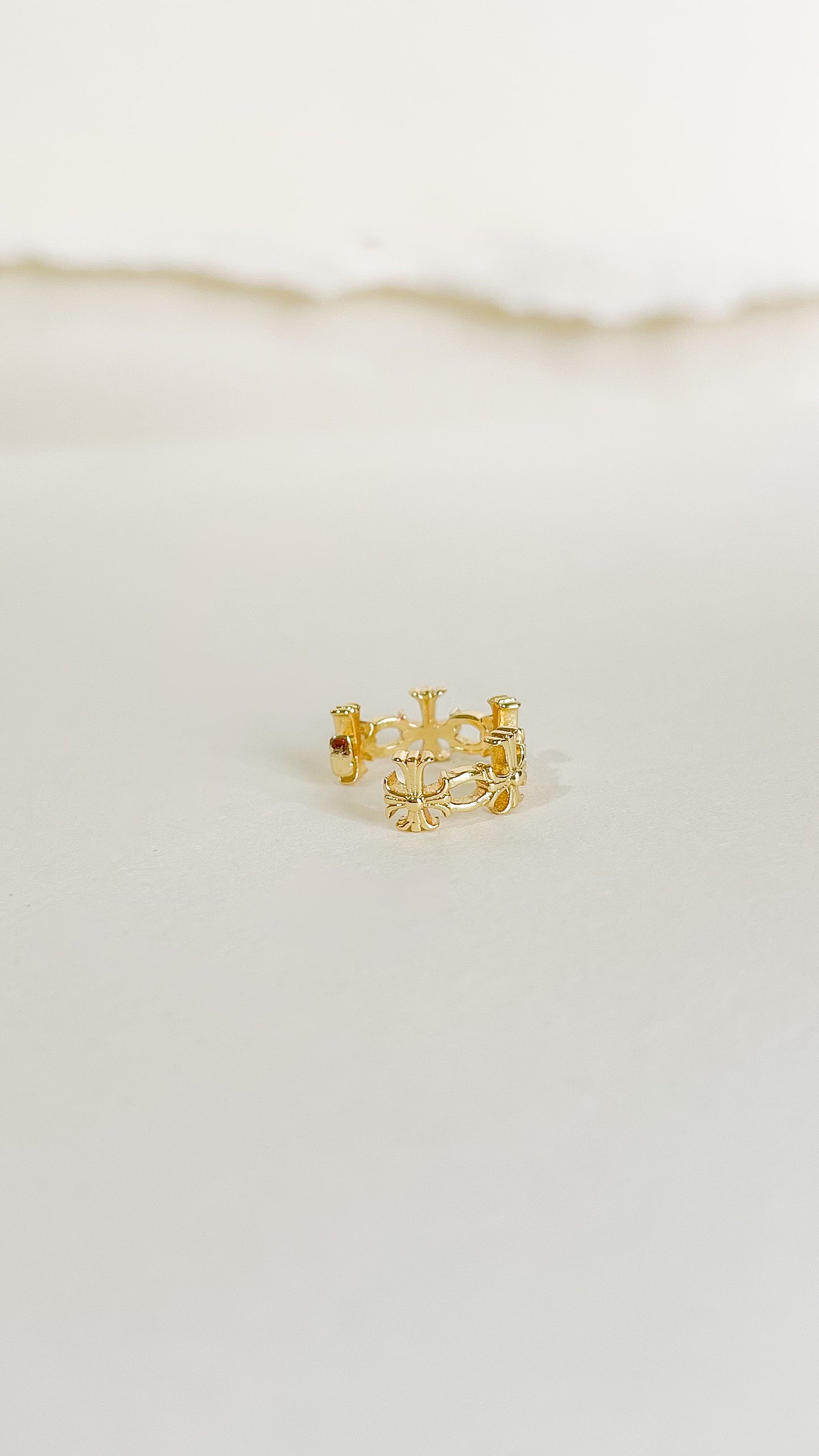 Iris Ear cuff