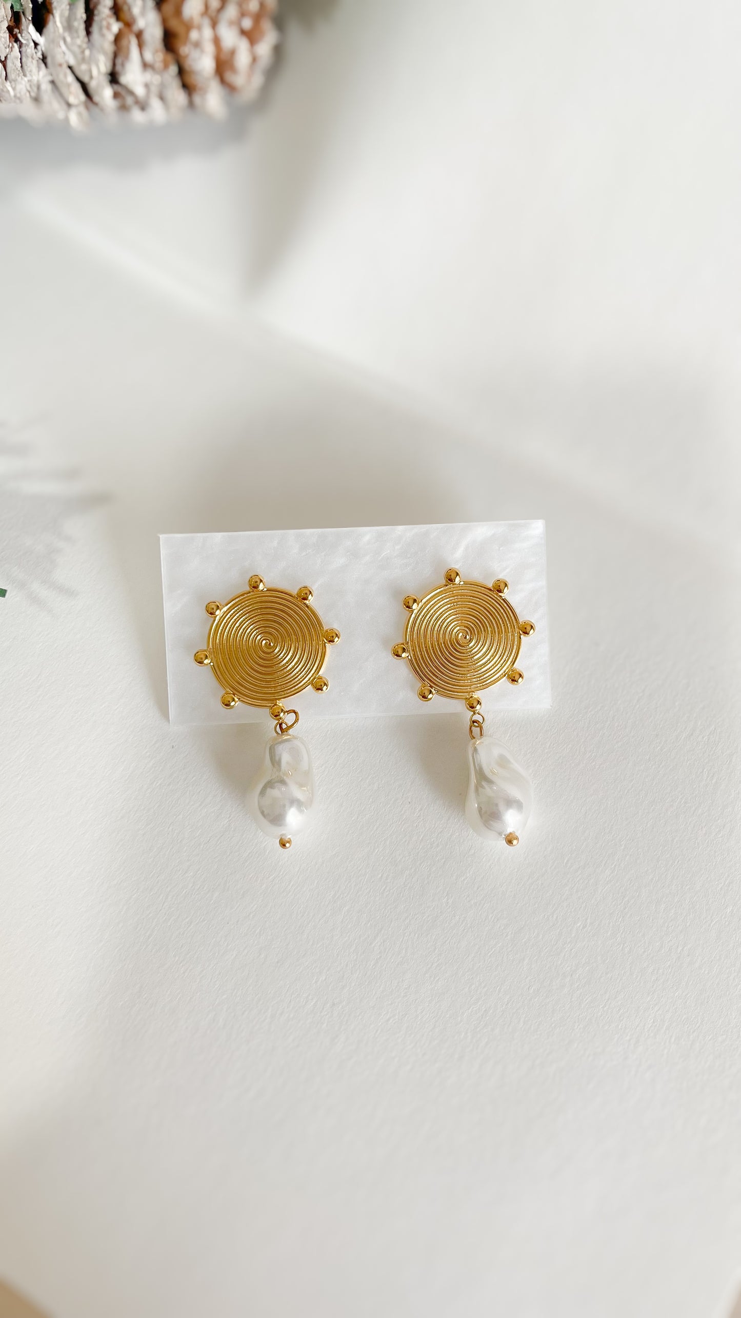 Cleo Earring