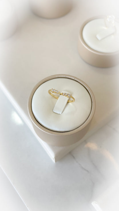 Anillo Diora - AN010