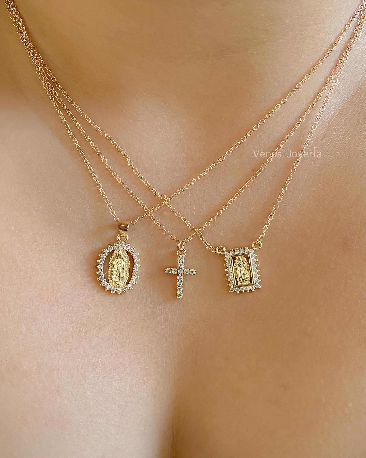 Virgen Necklace