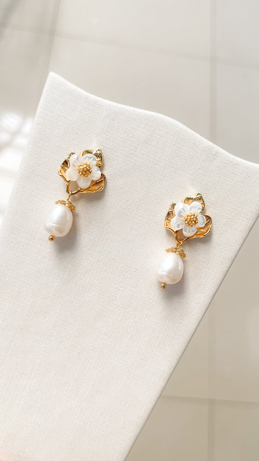 Aretes flor & perla